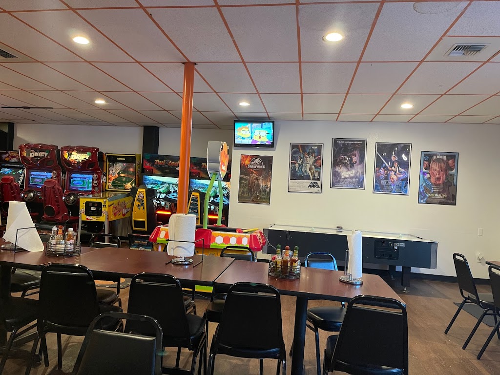 Brians Pizza & Bowling | restaurant | 107 Cottage Ave, Cashmere, WA 98815, USA | 5097821505 OR +1 509-782-1505