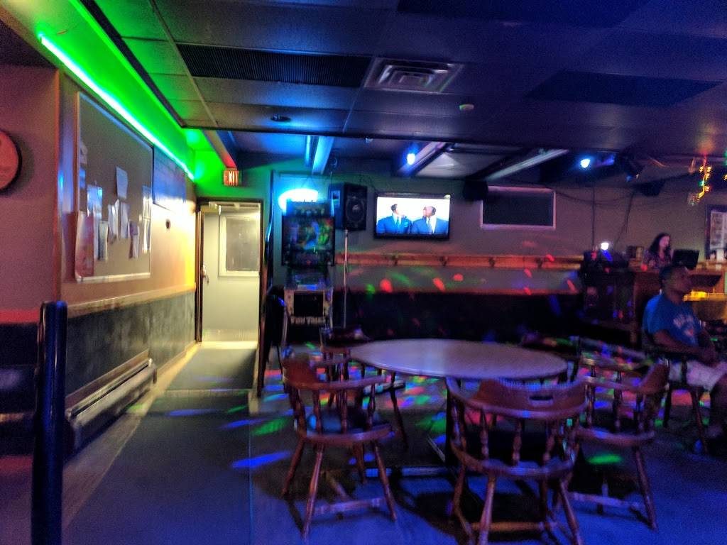 Sidelines Sports Bar & Grill | restaurant | 991 King St E, Cambridge, ON N3H 3P4, Canada | 5196539457 OR +1 519-653-9457