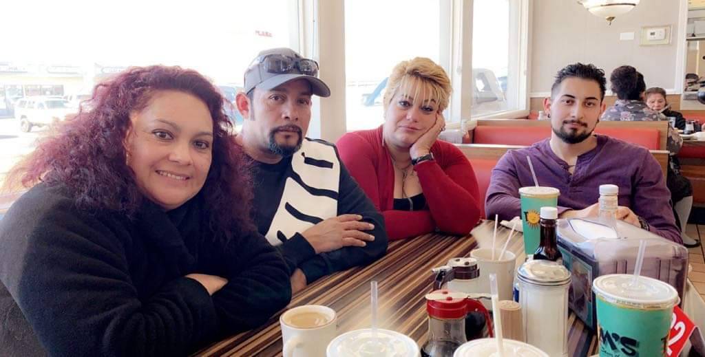 Toms Burgers | restaurant | 15678 Main St, Hesperia, CA 92345, USA | 7609478801 OR +1 760-947-8801