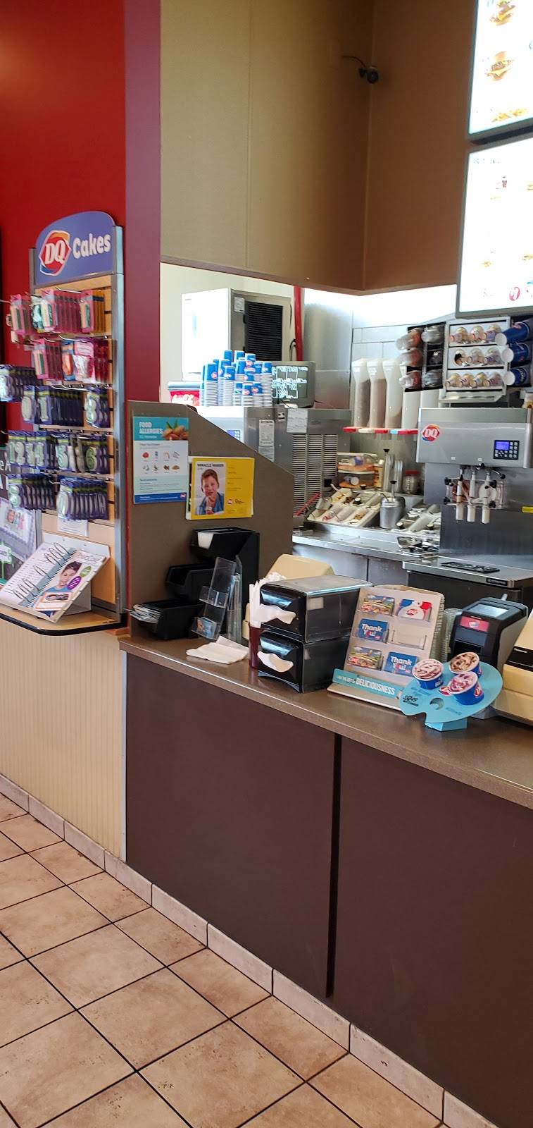 Dairy Queen Grill & Chill | restaurant | S69W15459 W Janesville Rd, Muskego, WI 53150, USA | 4144229740 OR +1 414-422-9740