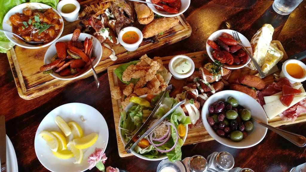 Tablas Woodstone Taverna | restaurant | 15522 Main St, Mill Creek, WA 98012, USA | 4259487654 OR +1 425-948-7654