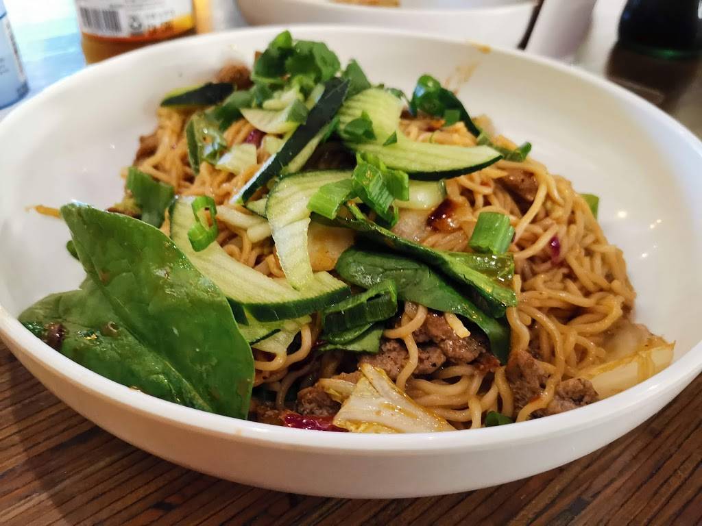 Noodles and Company | restaurant | 3268 N John Young Pkwy, Kissimmee, FL 34741, USA | 4079440220 OR +1 407-944-0220