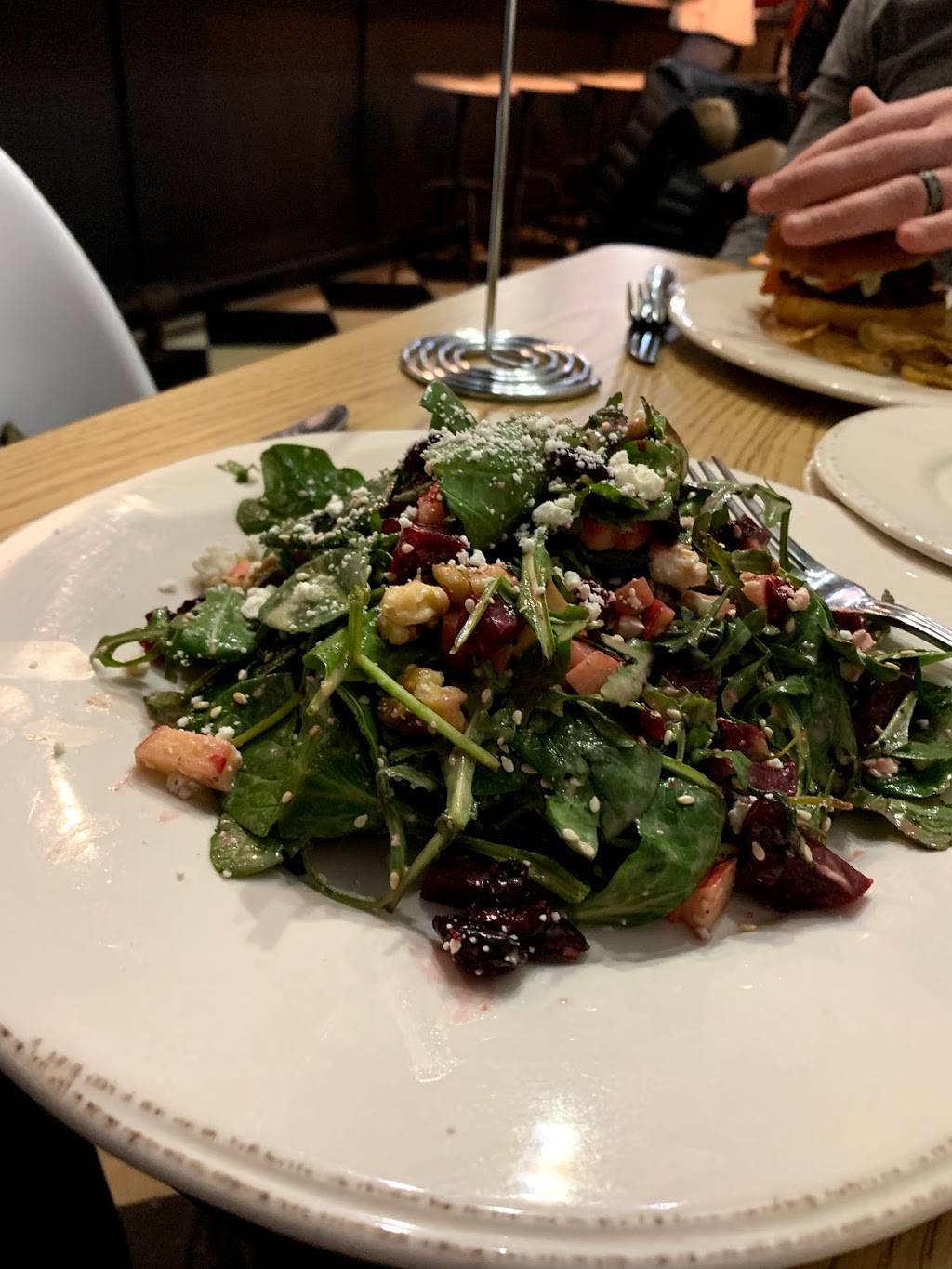 Gigi’s Kitchen | restaurant | 1954 W Armitage Ave, Chicago, IL 60622, USA | 7737998290 OR +1 773-799-8290