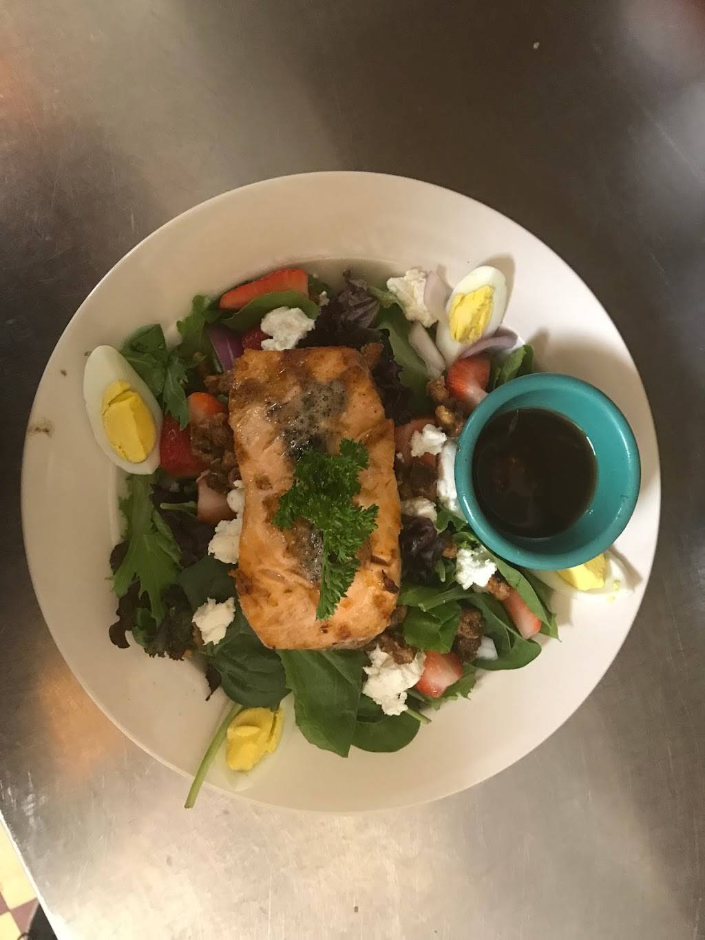 Little Anthonys Seafood Emprm | restaurant | 678 Spring St, Winchendon, MA 01475, USA | 9782972669 OR +1 978-297-2669