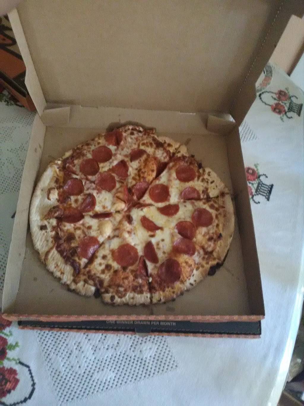 Little Caesars Pizza | meal takeaway | 4550 N First St, Fresno, CA 93726, USA | 5592267004 OR +1 559-226-7004