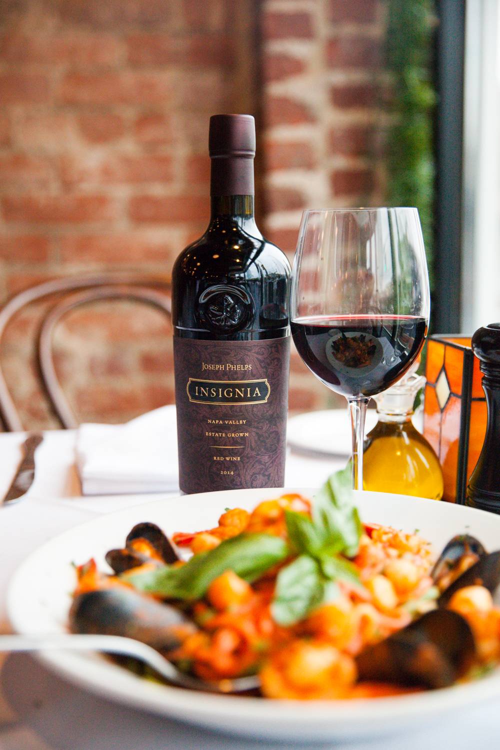 Louies Italian Restaurant & Bar | restaurant | 10 Center St, Darien, CT 06820, USA | 2033095818 OR +1 203-309-5818