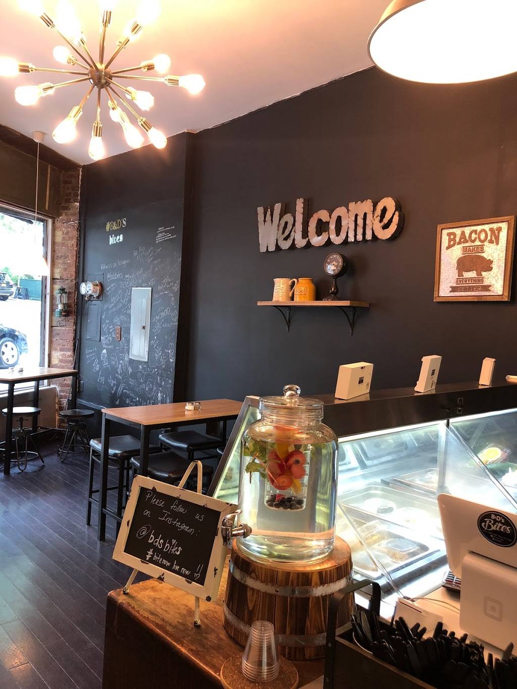 B&D’s Bites | restaurant | 130 W 238th St, Bronx, NY 10463, USA | 3479134788 OR +1 347-913-4788