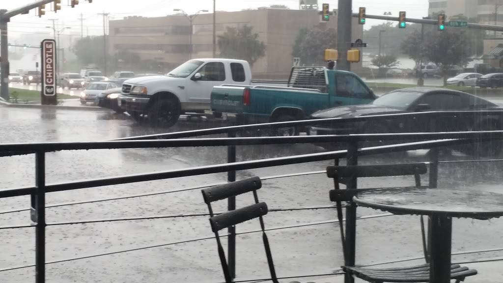 Chipotle Mexican Grill | restaurant | 1519 W Rosedale St, Fort Worth, TX 76104, USA | 8178857465 OR +1 817-885-7465