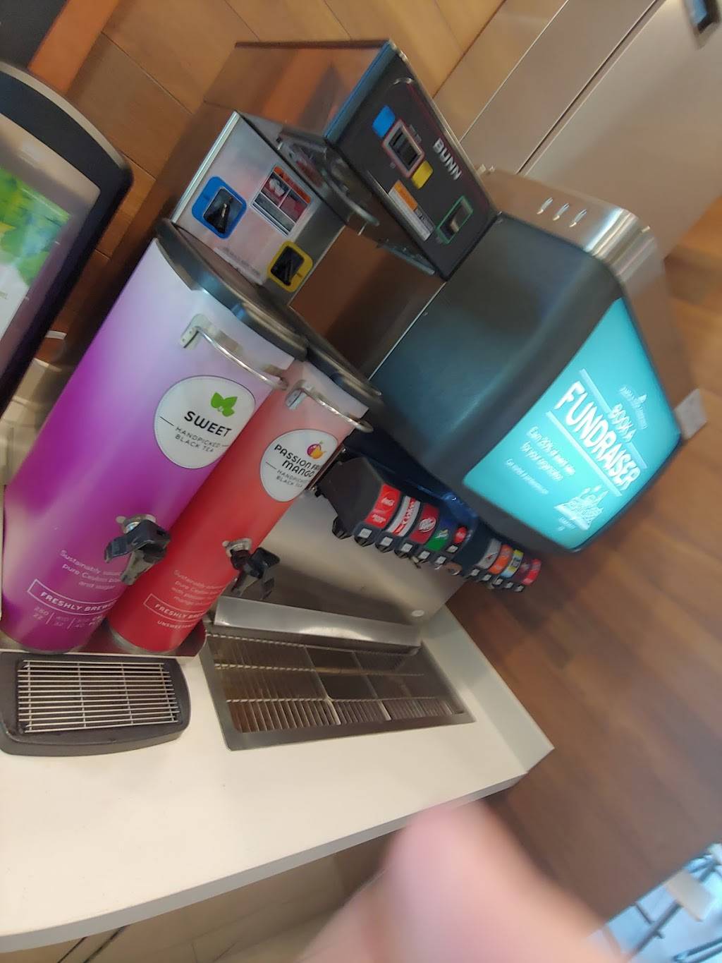 Panda Express | restaurant | 1540 Pine Lake Rd, Lincoln, NE 68512, USA | 4028589977 OR +1 402-858-9977