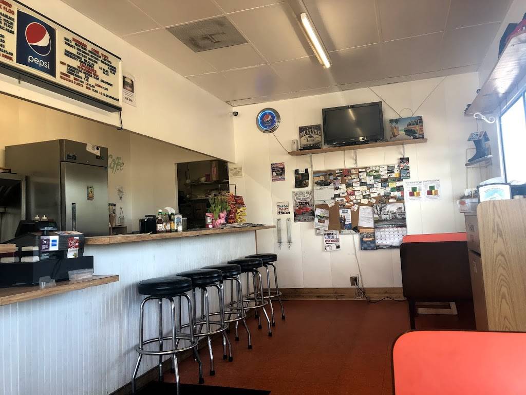 Bartels Giant Burger | restaurant | 22355 Corning Rd, Corning, CA 96021, USA | 5308242788 OR +1 530-824-2788