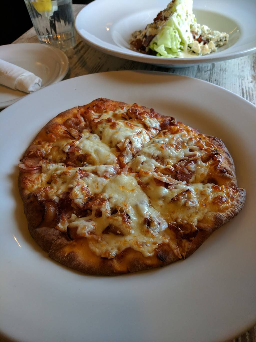 The Cedar House | restaurant | 12 Broadway St W, Paris, ON N3L 2S2, Canada | 5194425555 OR +1 519-442-5555