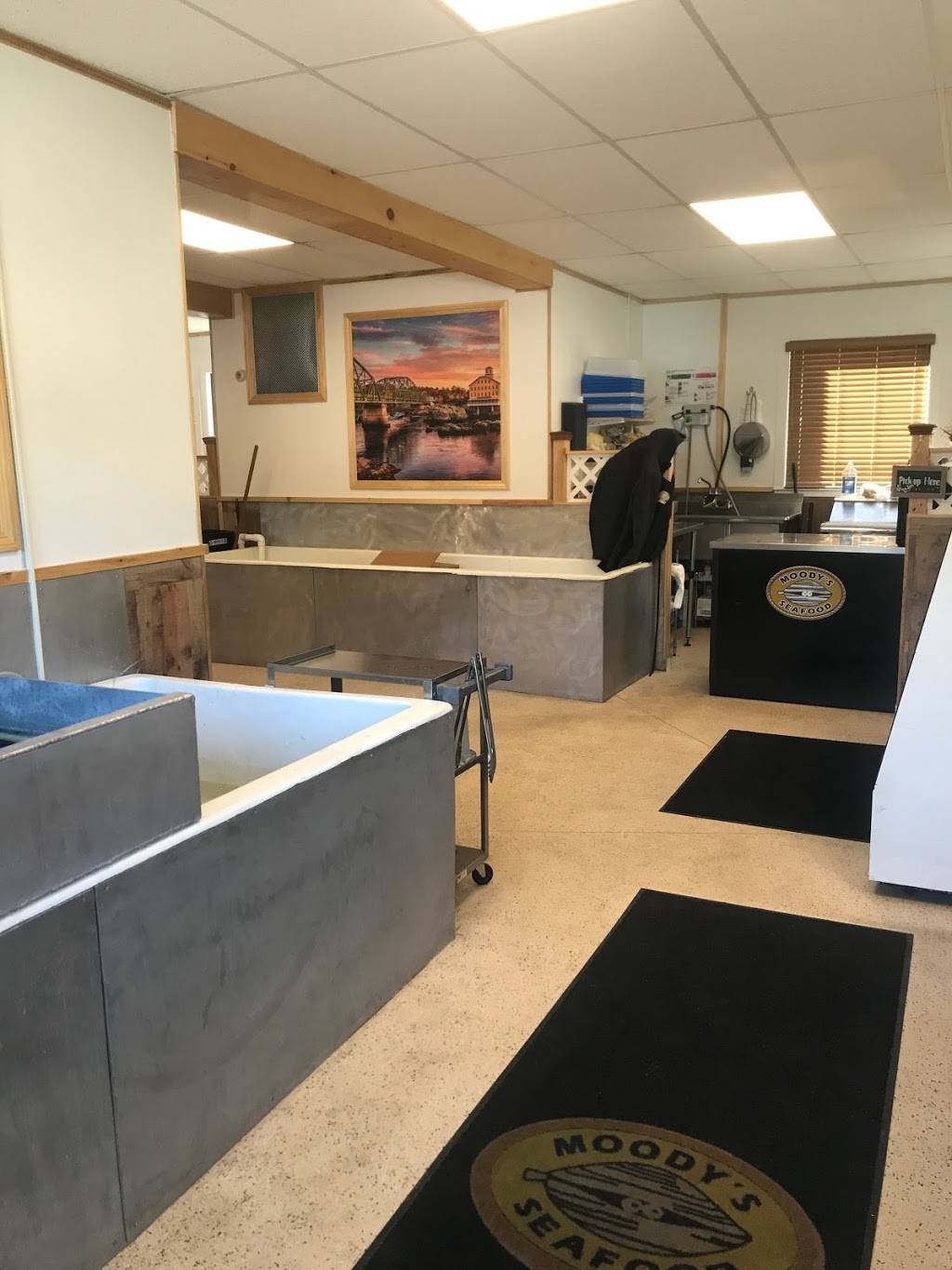 Moodys Seafood | restaurant | 36 Bath Rd, Brunswick, ME 04011, USA | 2078448402 OR +1 207-844-8402