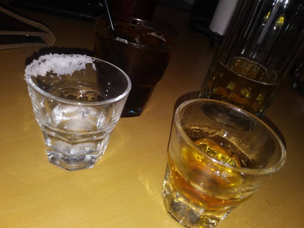 Perfect Score | restaurant | 6420 Northwest Loop 410 #108, San Antonio, TX 78238, USA | 2104558065 OR +1 210-455-8065