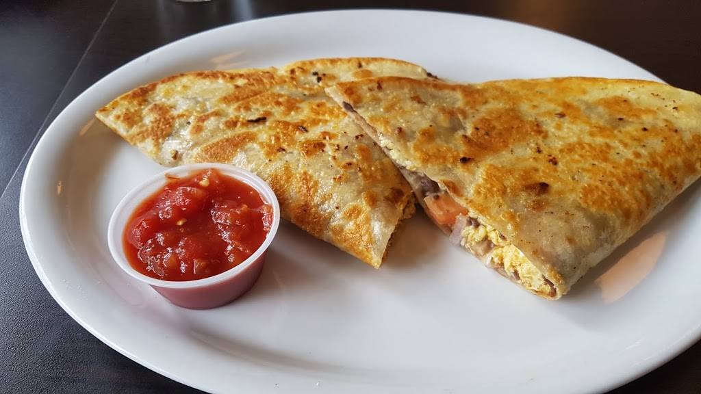 Kos Restaurant | restaurant | 61 Bellevue Ave, Toronto, ON M5T 1M7, Canada | 4165976912 OR +1 416-597-6912