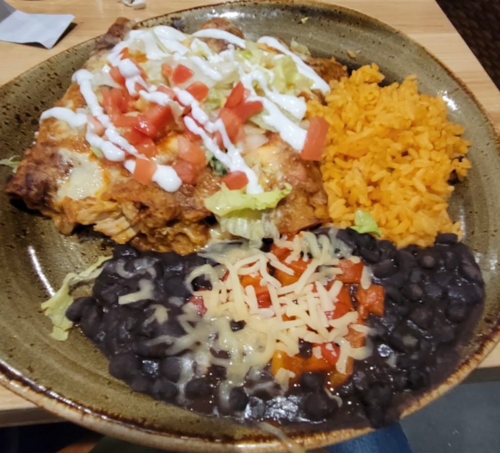 Pa Mas Taqueria & Grill | restaurant | 220 S 31st Ave #3107, Omaha, NE 68131, USA | 4029169657 OR +1 402-916-9657