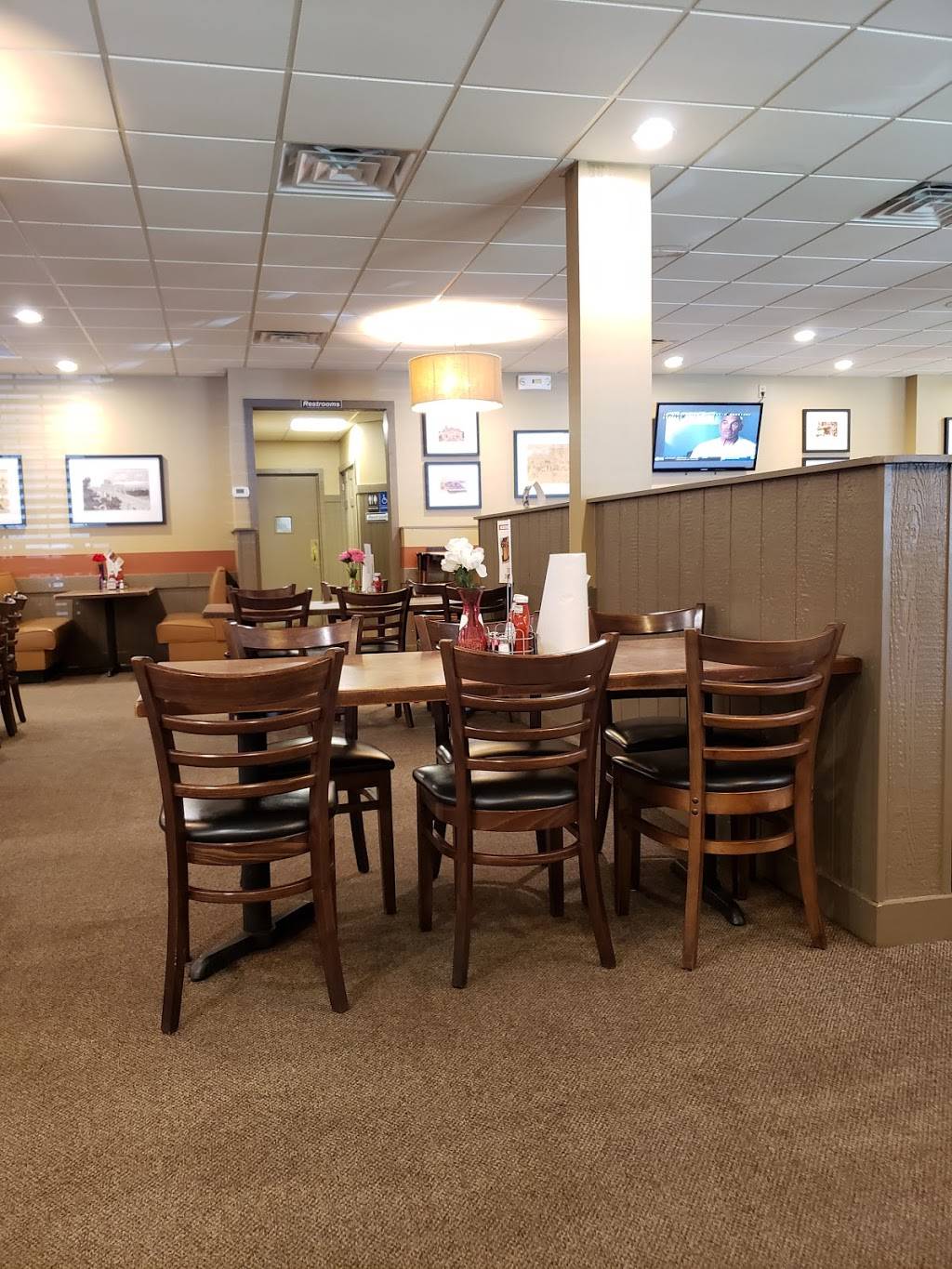 Catfish Cabin | restaurant | 8524 US-431, Albertville, AL 35950, USA | 2568788170 OR +1 256-878-8170