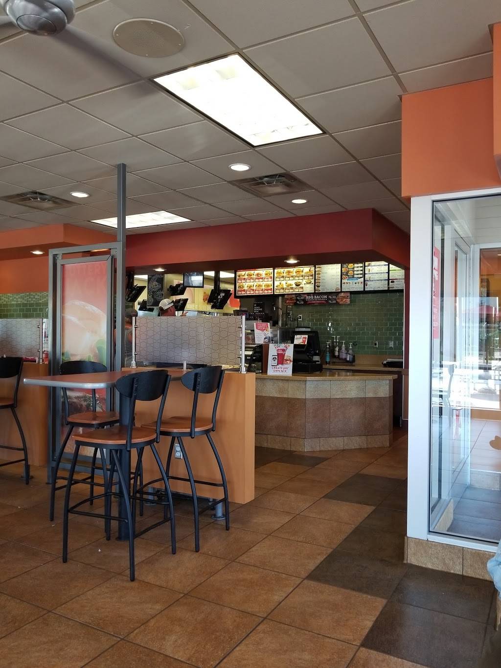 Jack in the Box | restaurant | 64 W Bromley Ln, Brighton, CO 80601, USA | 3036596649 OR +1 303-659-6649