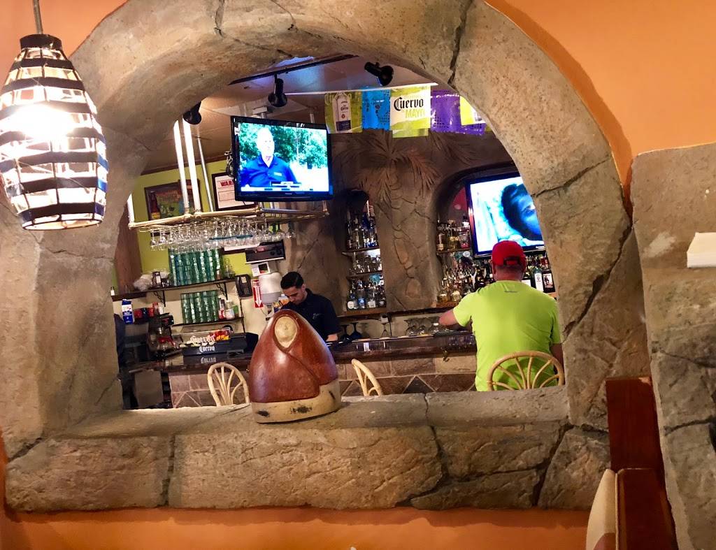 Acapulcos | restaurant | 500 Boston-Providence Turnpike, Norwood, MA 02062, USA | 7817624440 OR +1 781-762-4440