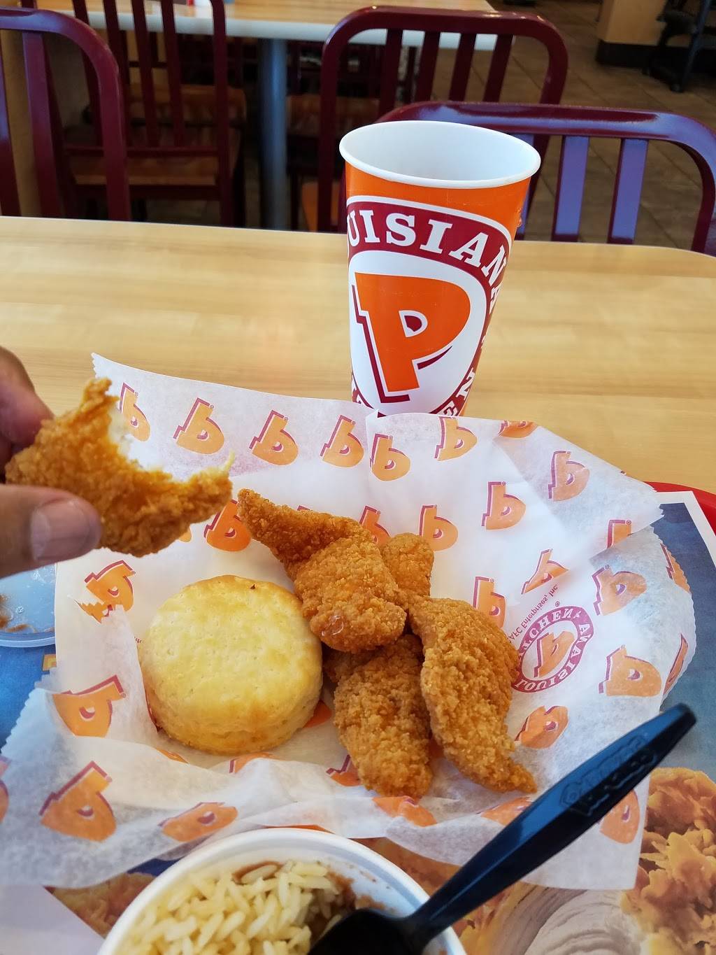 Popeyes Louisiana Kitchen | restaurant | 4388 Peoria St, Denver, CO 80239, USA | 3033734165 OR +1 303-373-4165