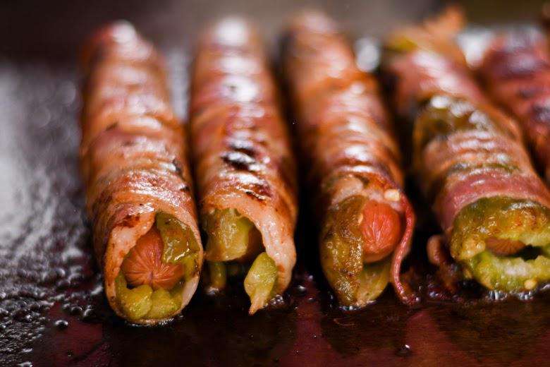 Mayo hot Dogs | restaurant | 4402 S 7th Ave, Phoenix, AZ 85041, USA | 4805299085 OR +1 480-529-9085