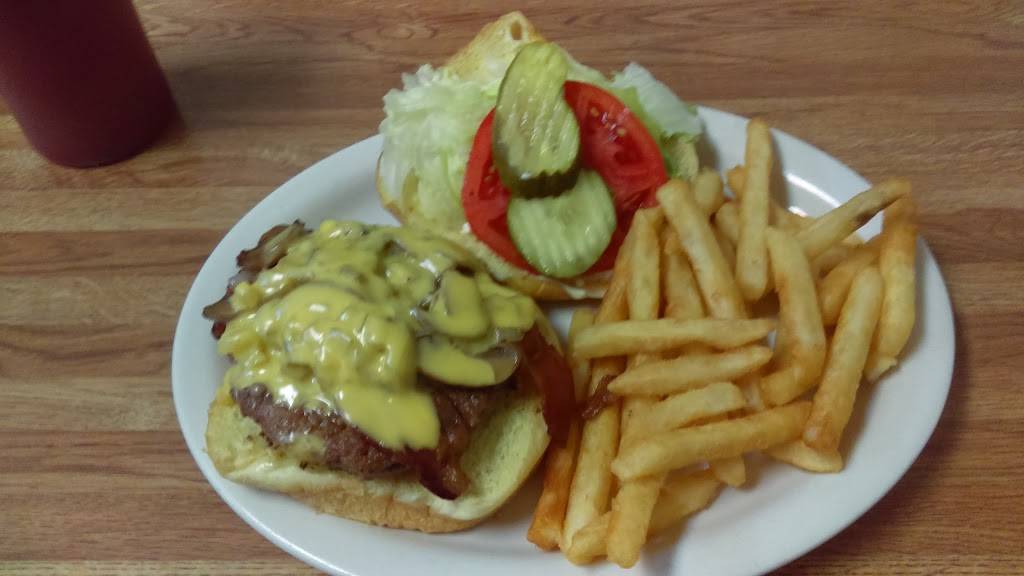 B & Js Corned Beef Shoppe | restaurant | 9717 Lorain Ave, Cleveland, OH 44102, USA | 2166510030 OR +1 216-651-0030