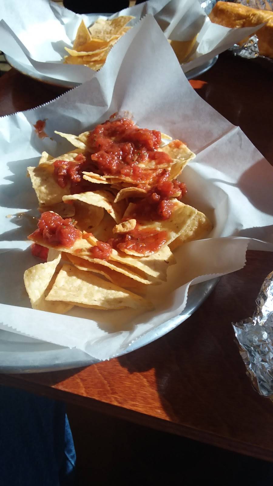 Bubba Ritos | restaurant | 135 W Grand Ave, Rainbow City, AL 35906, USA | 2562816070 OR +1 256-281-6070