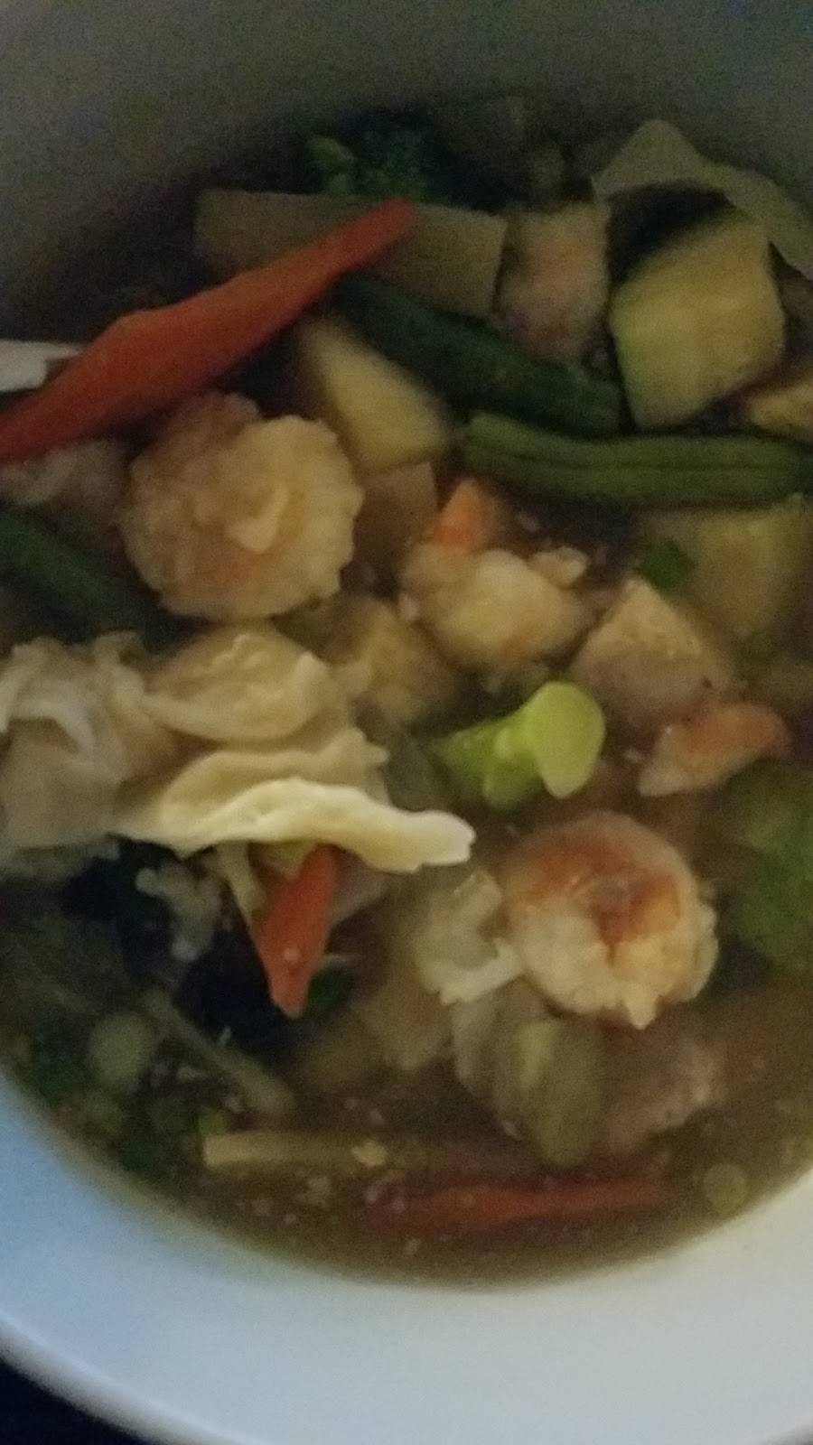 Golden Chopstix | restaurant | 15683 Roy Rogers Dr #205, Victorville, CA 92394, USA | 7602437888 OR +1 760-243-7888