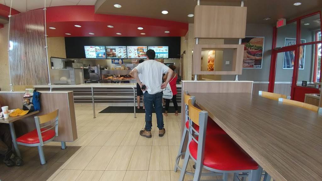 Burger King | restaurant | 1077 Wilson Ave, North York, ON M3K 1G7, Canada | 4166382222 OR +1 416-638-2222