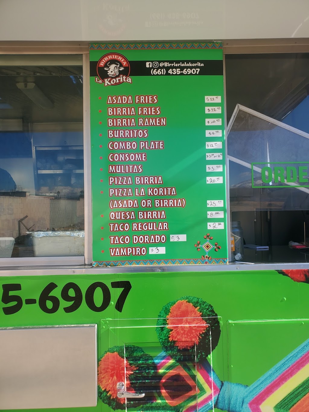 Birrieria La KoritA | restaurant | 440 E Palmdale Blvd, Palmdale, CA 93550, USA | 6614356907 OR +1 661-435-6907