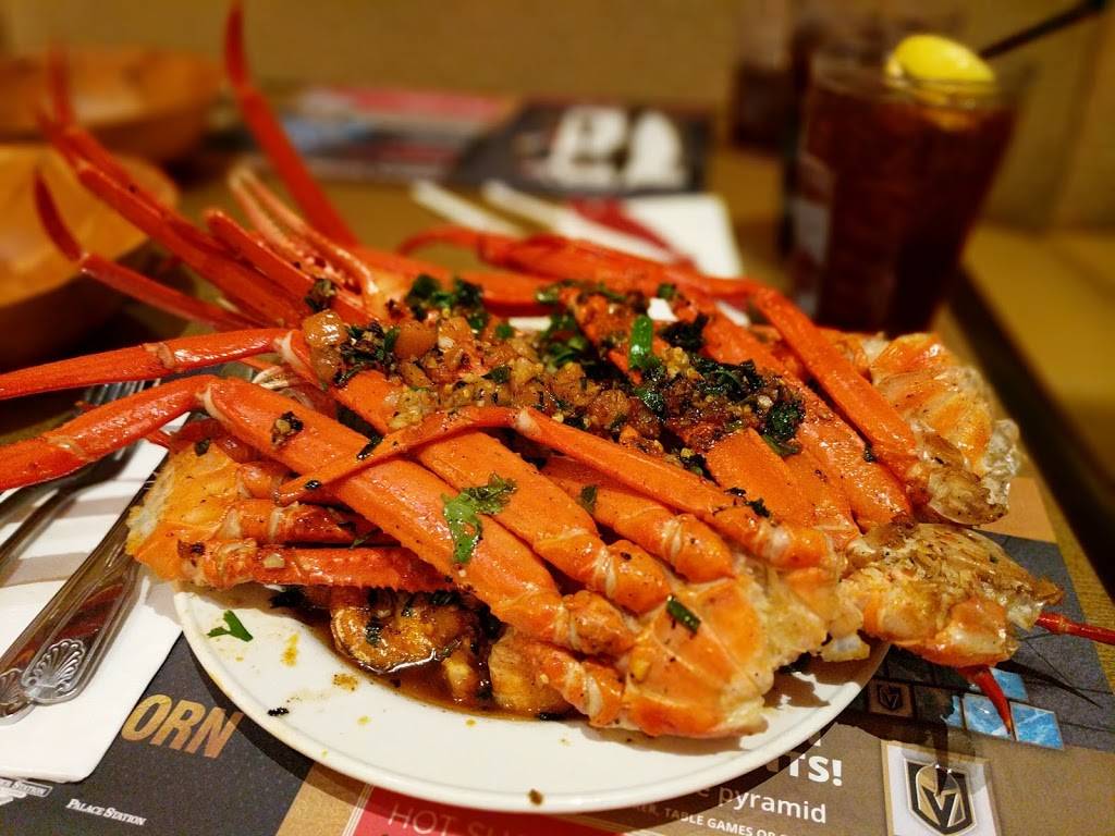 Feast Buffet | restaurant | 2300 Paseo Verde Pkwy, Henderson, NV 89052, USA | 7026176831 OR +1 702-617-6831