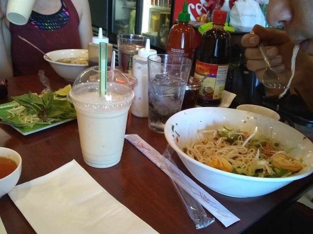 Pho Hien Trang | restaurant | 1314 Union Ave NE #8, Renton, WA 98059, USA | 4256875848 OR +1 425-687-5848