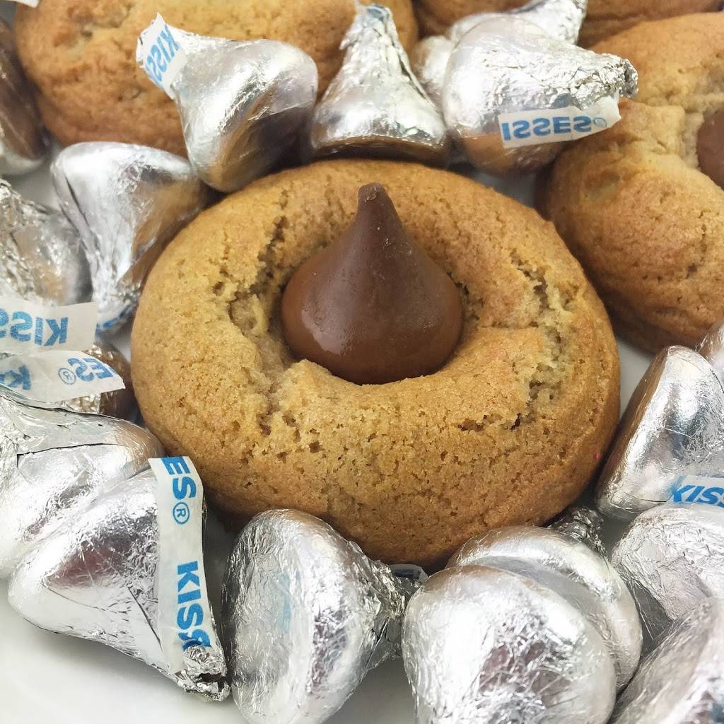 Cookie Zombie | meal takeaway | 404 Main St, El Segundo, CA 90245, USA | 2132600144 OR +1 213-260-0144