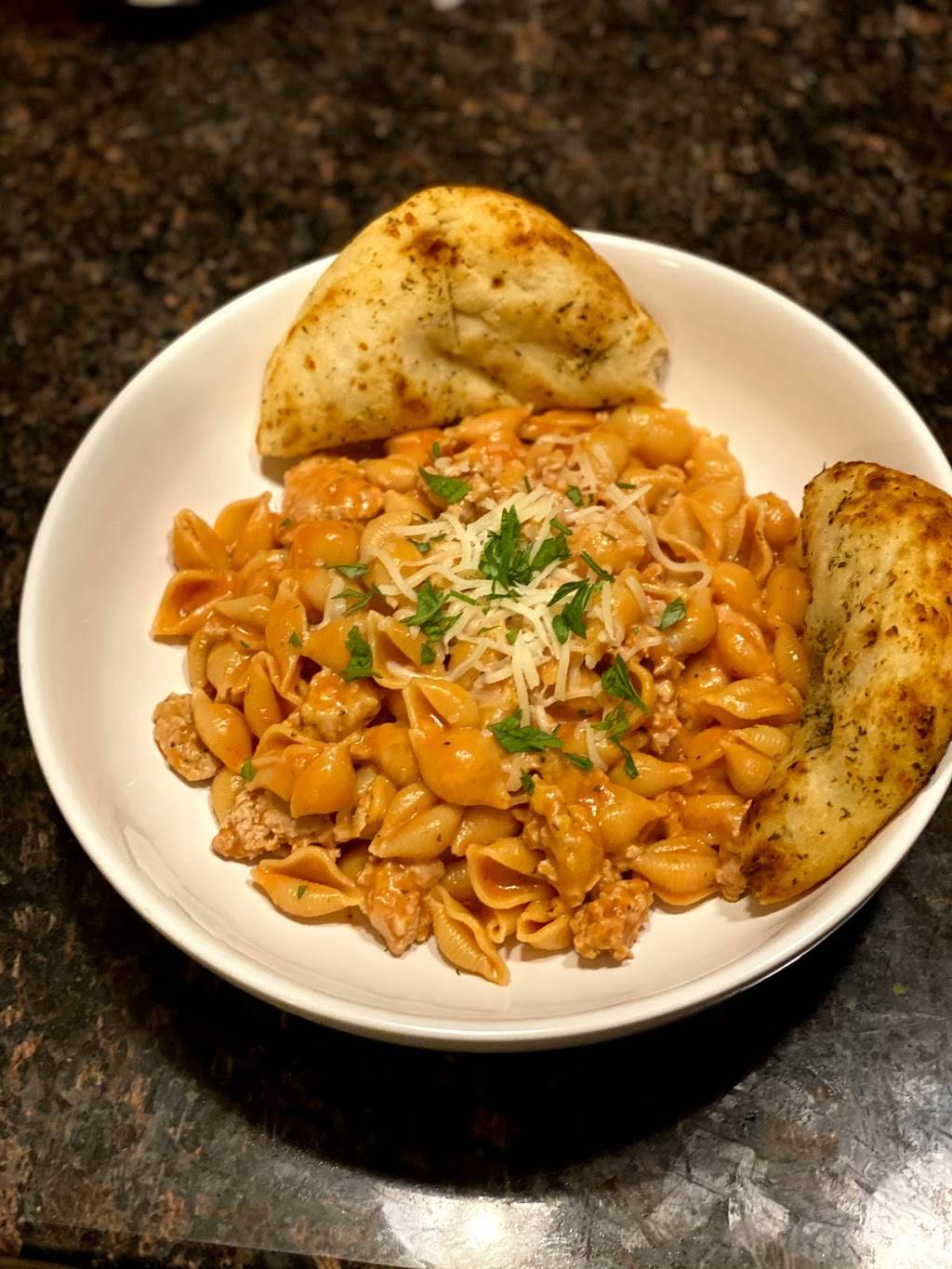 Shulman Creations | restaurant | 3031 W 7th St, Lawrence, KS 66049, USA | 8165161713 OR +1 816-516-1713