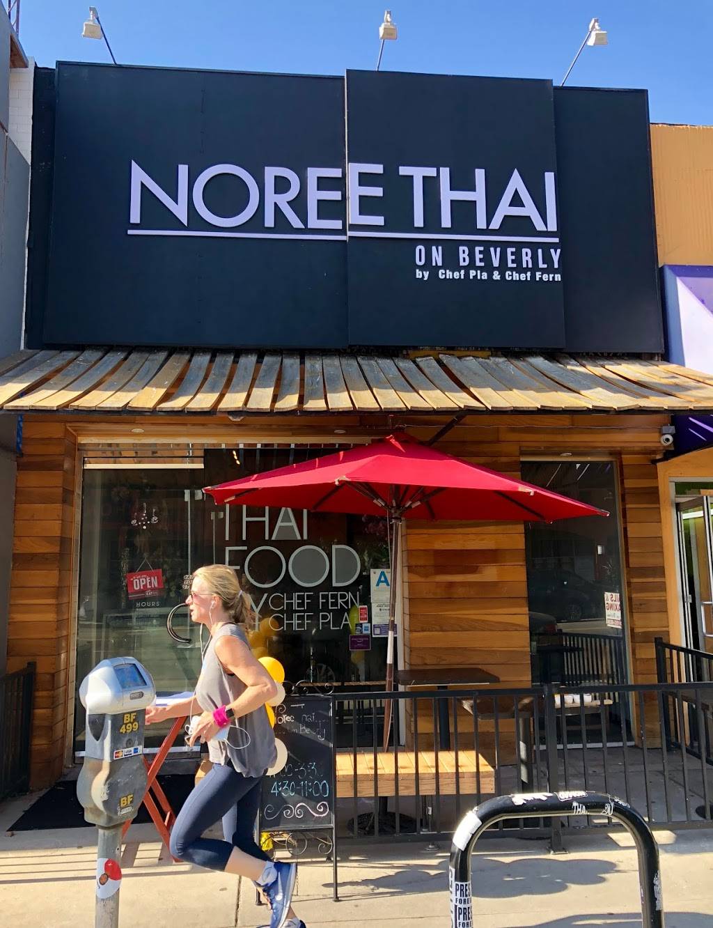 Noree Thai | restaurant | 7669 Beverly Blvd, Los Angeles, CA 90036, USA | 3239373100 OR +1 323-937-3100