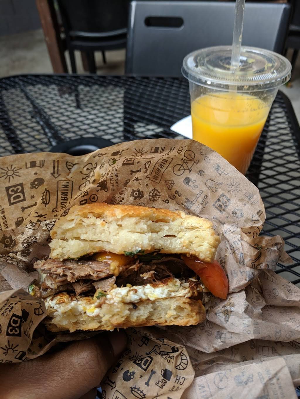 Division 3 | restaurant | 3329 Division St, Los Angeles, CA 90065, USA | 3239870500 OR +1 323-987-0500