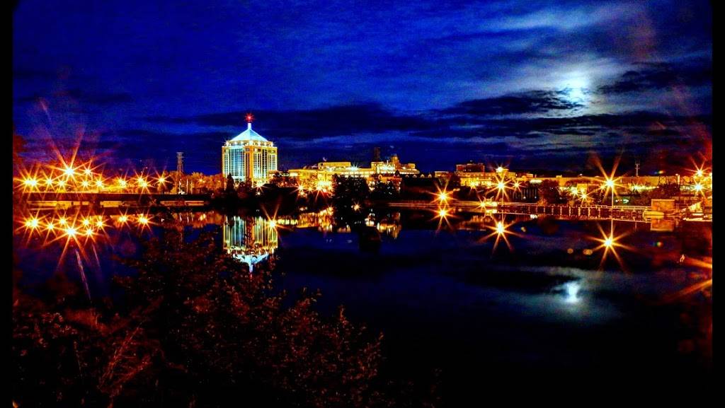 Bunkers @ Tribute Golf Course | restaurant | 1001 Golf Club Rd, Wausau, WI 54403, USA | 7156753663 OR +1 715-675-3663