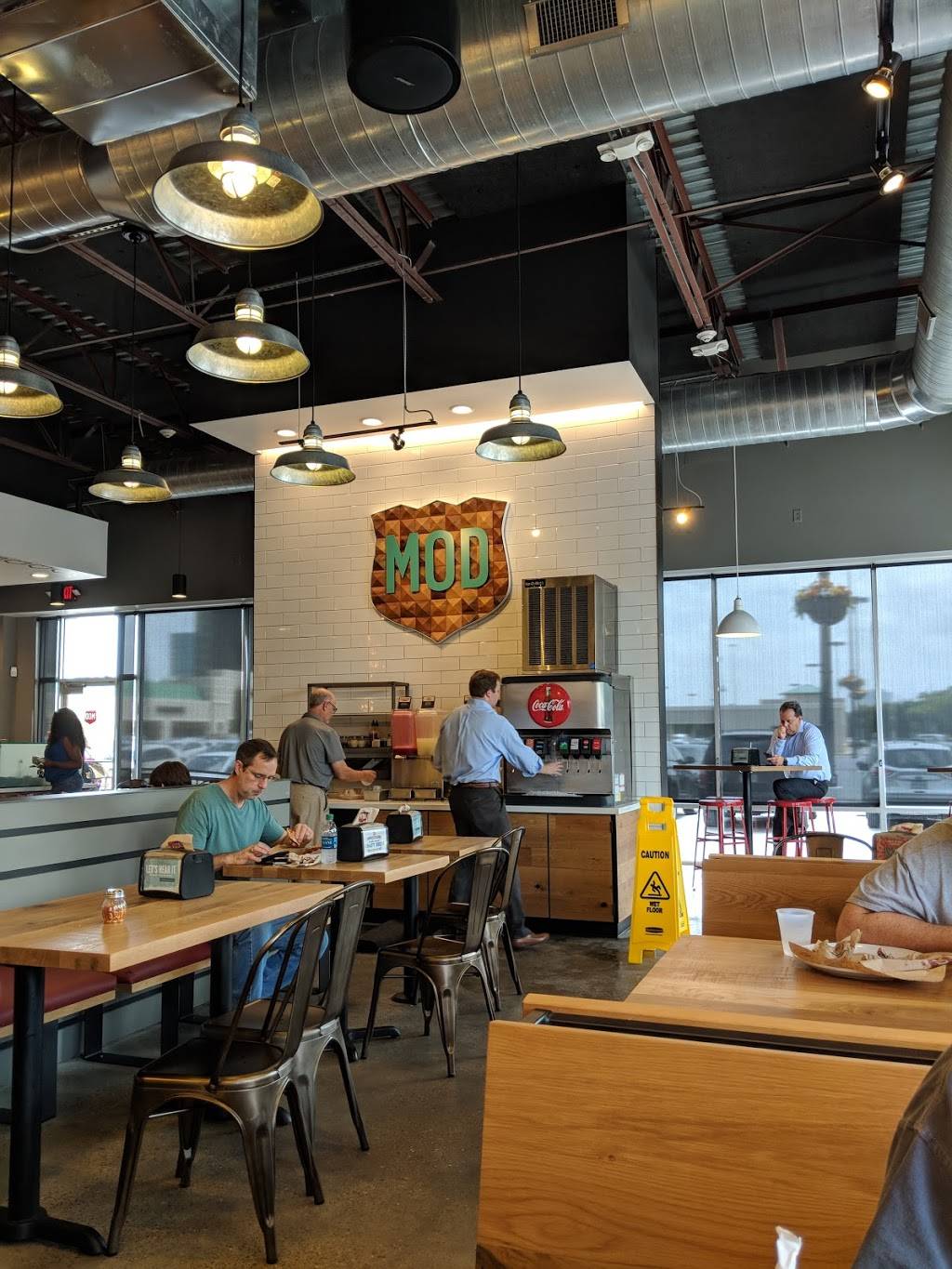 MOD Pizza | restaurant | 5174 Richmond Ave, Houston, TX 77056, USA | 8322907723 OR +1 832-290-7723