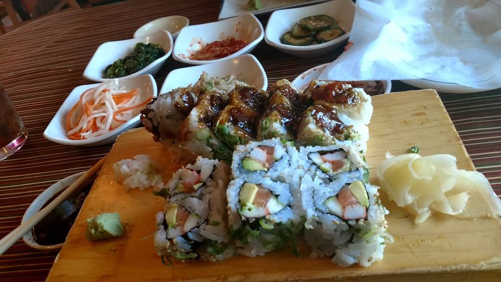 Shira Kiku | restaurant | 13 Broad St, Nashua, NH 03064, USA | 6038828644 OR +1 603-882-8644