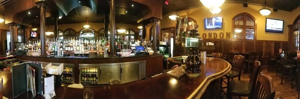 Beefeaters British Grille | restaurant | 2331 E Evergreen Dr, Appleton, WI 54913, USA | 9207308300 OR +1 920-730-8300