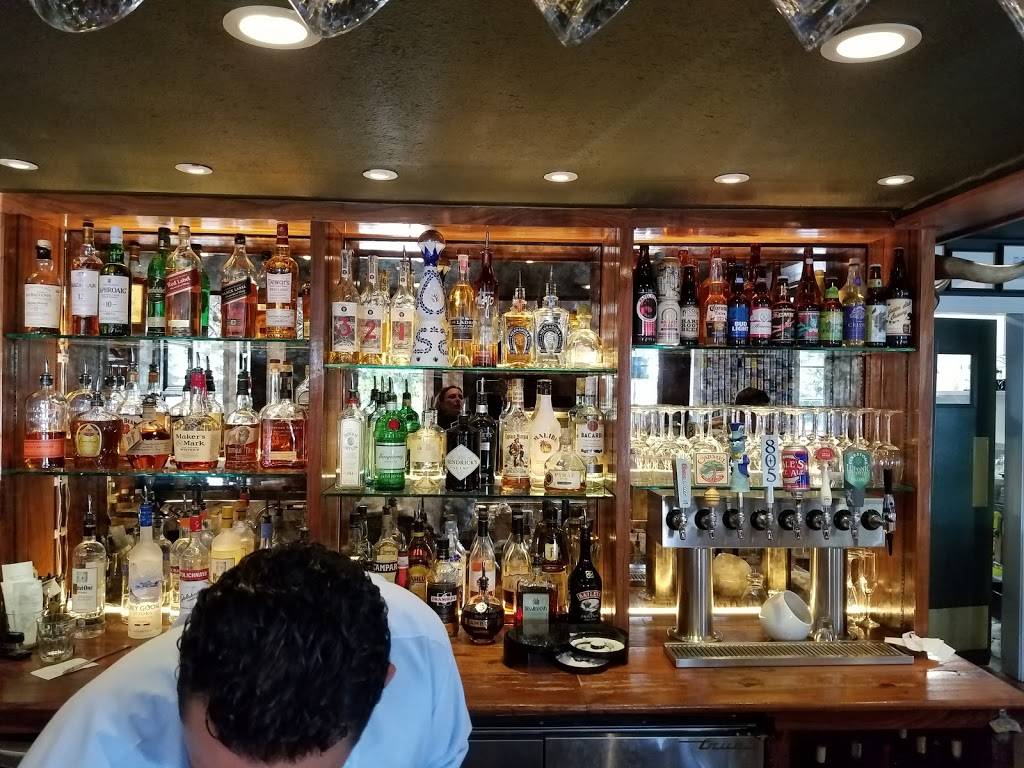 Brophys Tavern | restaurant | San Carlos St &, 4th Ave, Carmel-By-The-Sea, CA 93921, USA | 8315865566 OR +1 831-586-5566