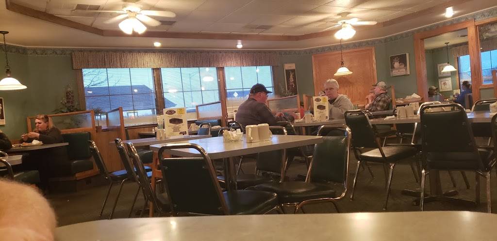 Family Table Restaurant | restaurant | 829 S Grand Ave, Spencer, IA 51301, USA | 7122624464 OR +1 712-262-4464