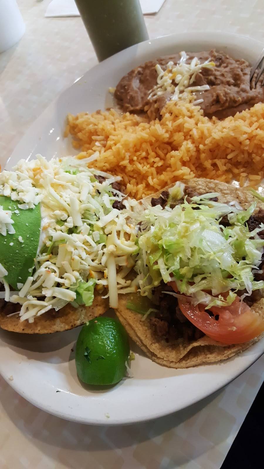 Nuevo Poncitlan | restaurant | 6322 W 26th St, Berwyn, IL 60402, USA | 7084845944 OR +1 708-484-5944