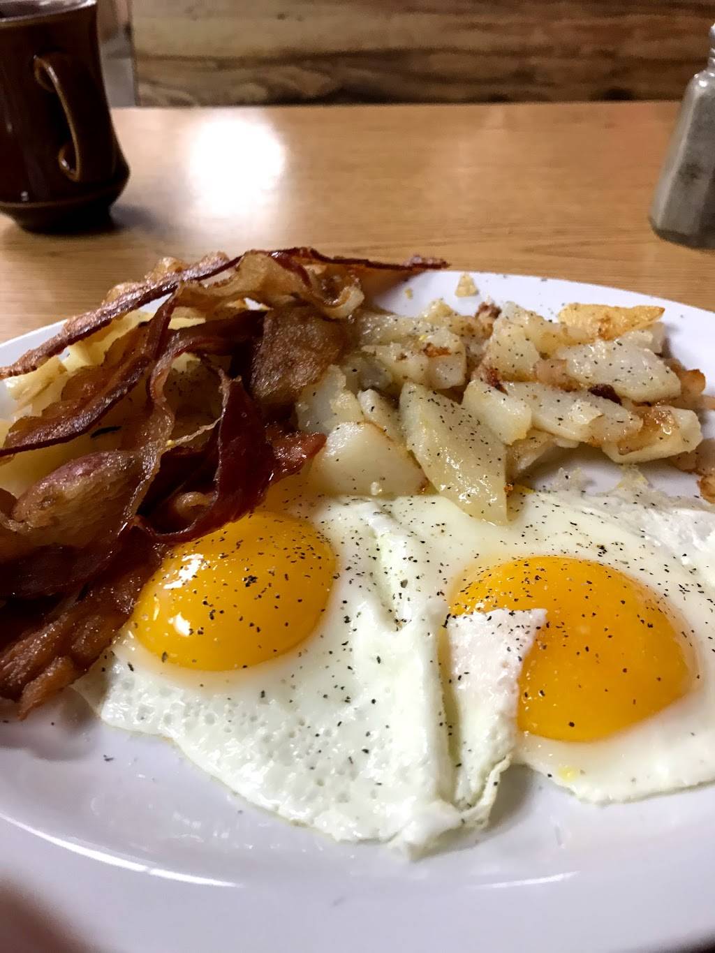 Ridgedale Lunch | restaurant | 66 Ridgedale Ave, Morristown, NJ 07960, USA | 9735384466 OR +1 973-538-4466