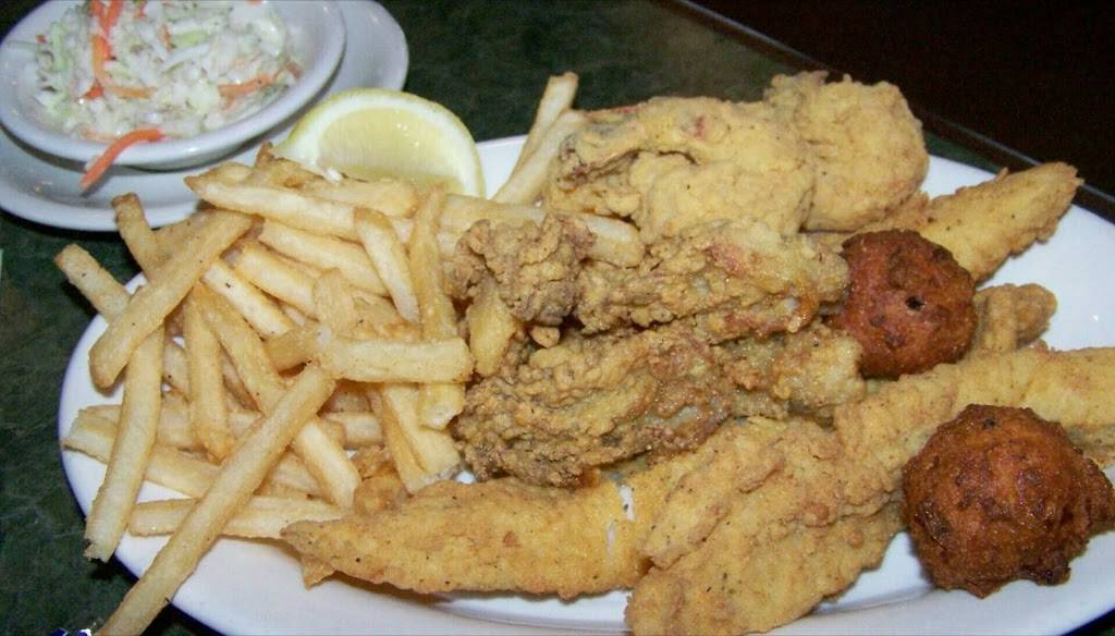 Wintzells Oyster House | restaurant | 105 Commerce St, Montgomery, AL 36104, USA | 3342624257 OR +1 334-262-4257