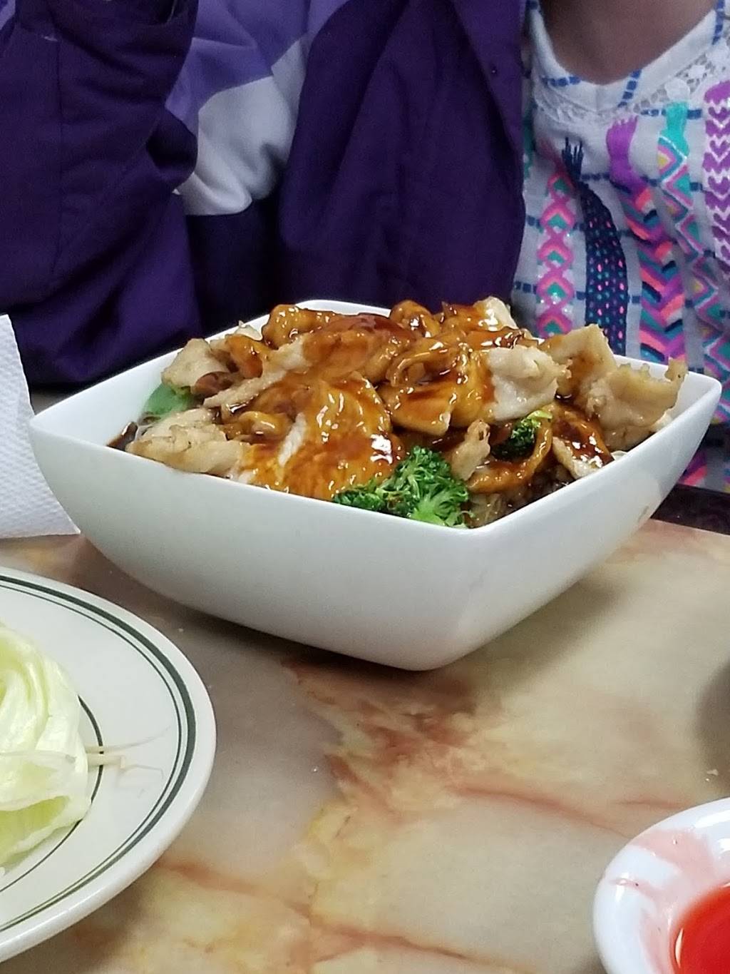 Golden Town | meal delivery | 5976 E 64th Ave, Commerce City, CO 80022, USA | 3032868686 OR +1 303-286-8686