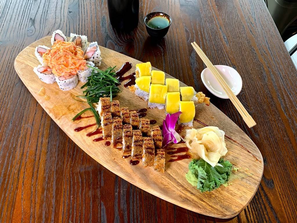 Hand Roll Sushi | restaurant | 12200 Menta St Suite 106, Orlando, FL 32837, USA | 4079308767 OR +1 407-930-8767