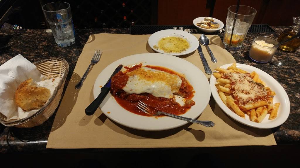 Tony Spavones Ristorante | restaurant | 266 W Lake St, Bloomingdale, IL 60108, USA | 6305293154 OR +1 630-529-3154