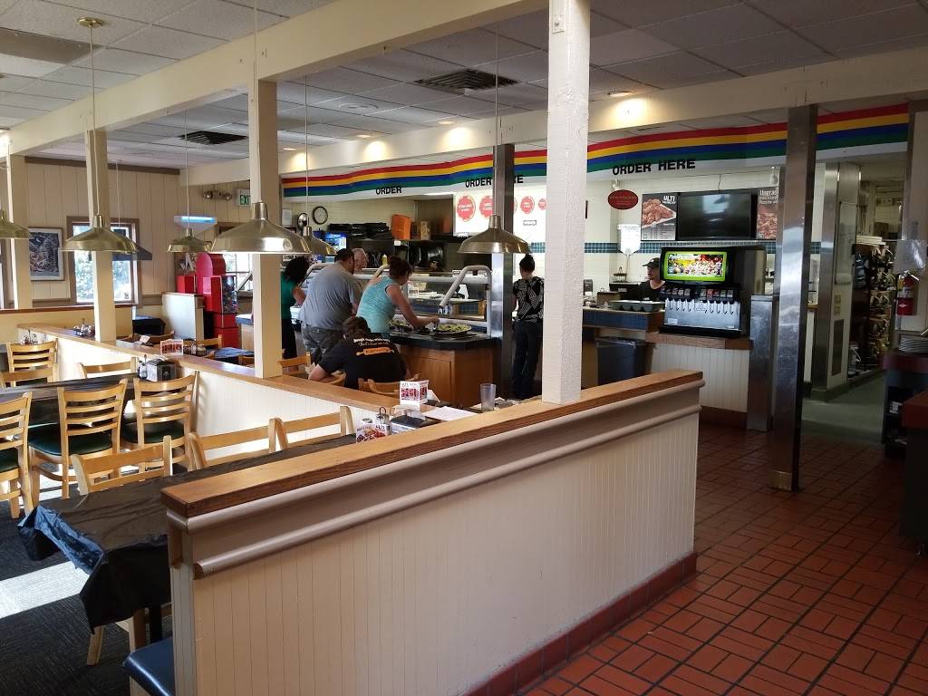 Round Table Pizza | meal delivery | 121 Hartnell Ave, Redding, CA 96002, USA | 5302249996 OR +1 530-224-9996