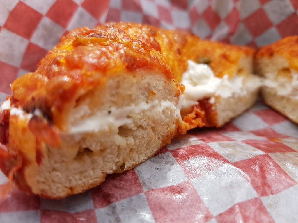 Great Canadian Bagel | bakery | 411 Bayfield St Unit B12, Barrie, ON L4M 6E5, Canada | 7057397830 OR +1 705-739-7830