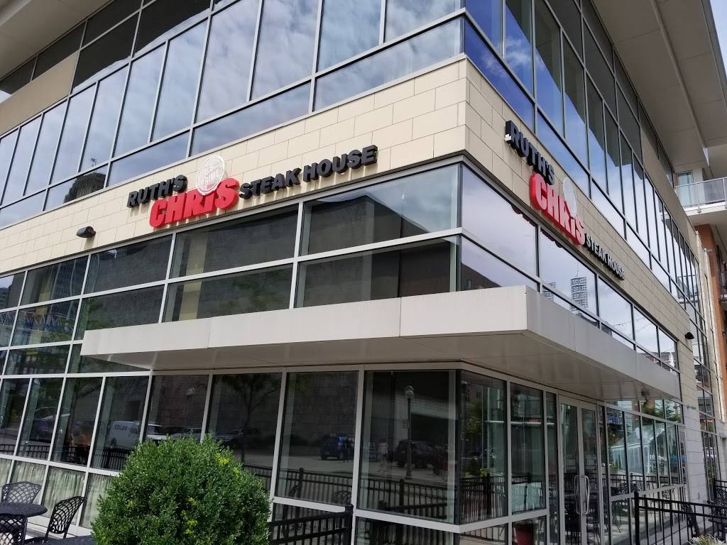 Ruths Chris Steak House | restaurant | The Banks Development, 100 E Freedom Way #160, Cincinnati, OH 45202, USA | 5133810491 OR +1 513-381-0491